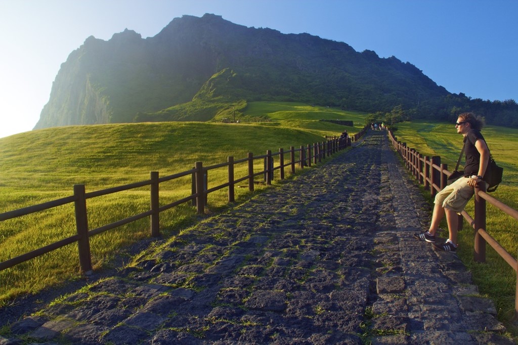Hàn Quốc nới lỏng visa cho du khách tới thăm đảo Jeju